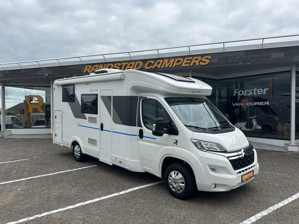 Te koop Sun Living S70-SL camper met Zonnepaneel en Internet, Luifel, Startonderbreker, 6 tot 7 meter, Bedrijf