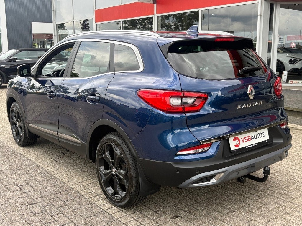 Renault KADJAR 1.3 TCE 160PK BLACK EDITION TREKHAAK NAVI CAM, Auto's, Kadjar, Gebruikt, 4 cilinders, Met garantie (alle)