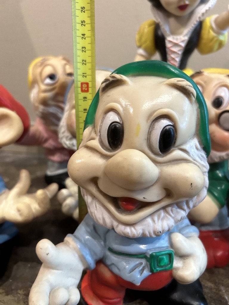 Vintage Disney's Sneeuwwitje & 7 dwergen (ORIGINEEL!!!!), Verzamelen, Ophalen of Verzenden, Sneeuwwitje of Doornroosje, Gebruikt