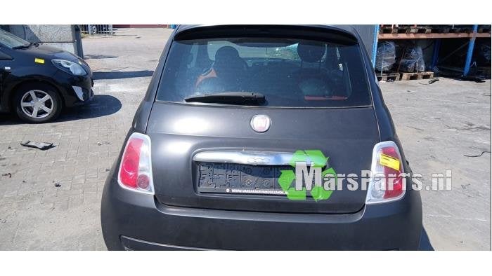 Achterklep van een Fiat 500