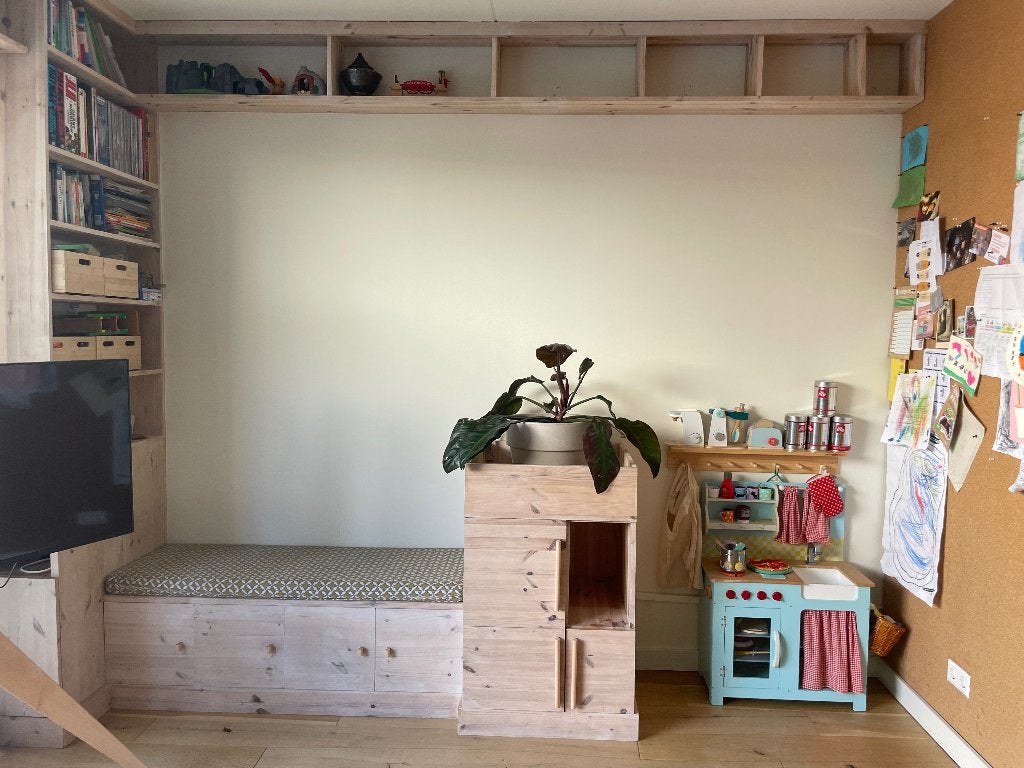 Kast (gratis ophalen), Huis en Inrichting, Ophalen, Zo goed als nieuw, 50 tot 75 cm, Met deur(en)