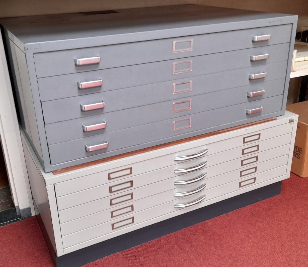 Archief/ladenkast voor grote tekeningen etc., Huis en Inrichting, Ophalen, 100 tot 150 cm, 75 cm of meer, Minder dan 100 cm