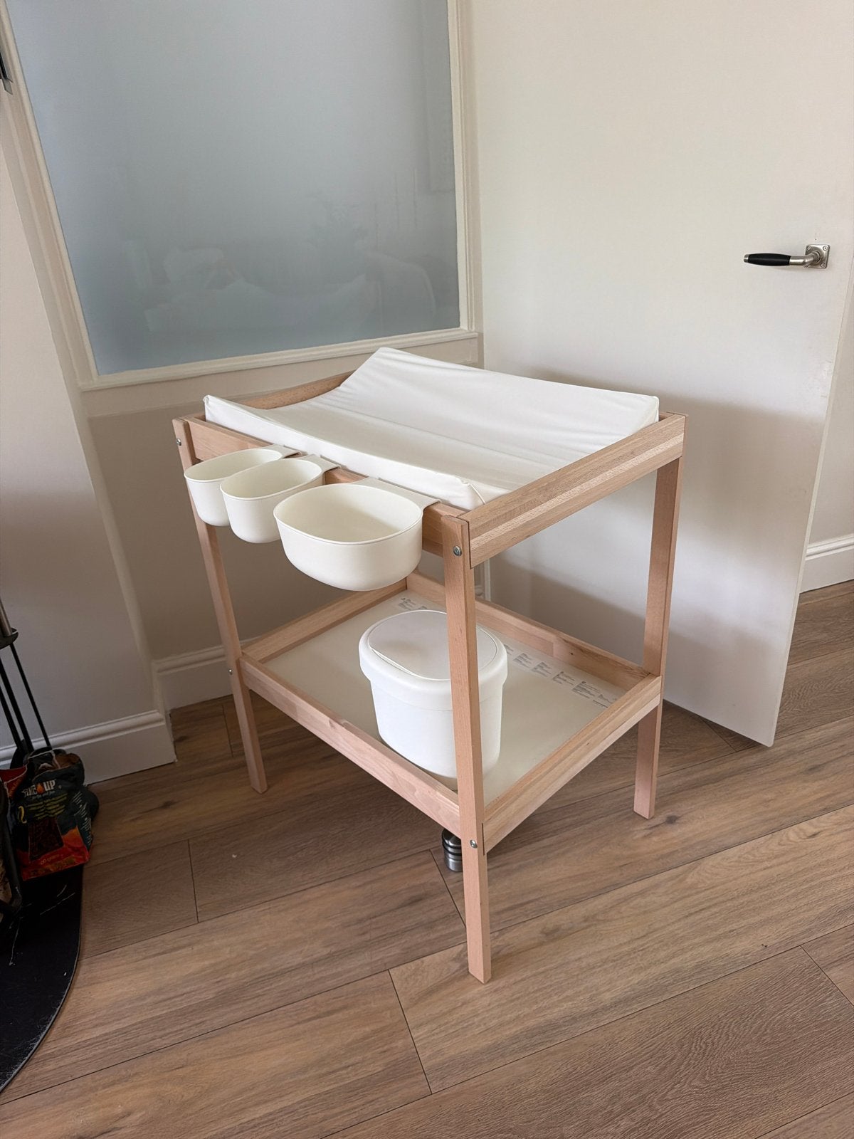 Ikea Sniglar aankleedtafel met aankleedkussen en accessoires, Overige typen, Zo goed als nieuw, Standaard, Ophalen