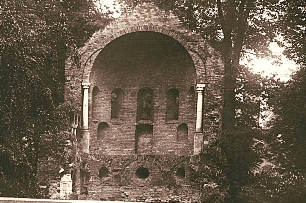 41411 Nijmegen Ruïne Valkhof 1929 Gelopen met postzegel, Ophalen of Verzenden, 1920 tot 1940, Gelopen, Gelderland