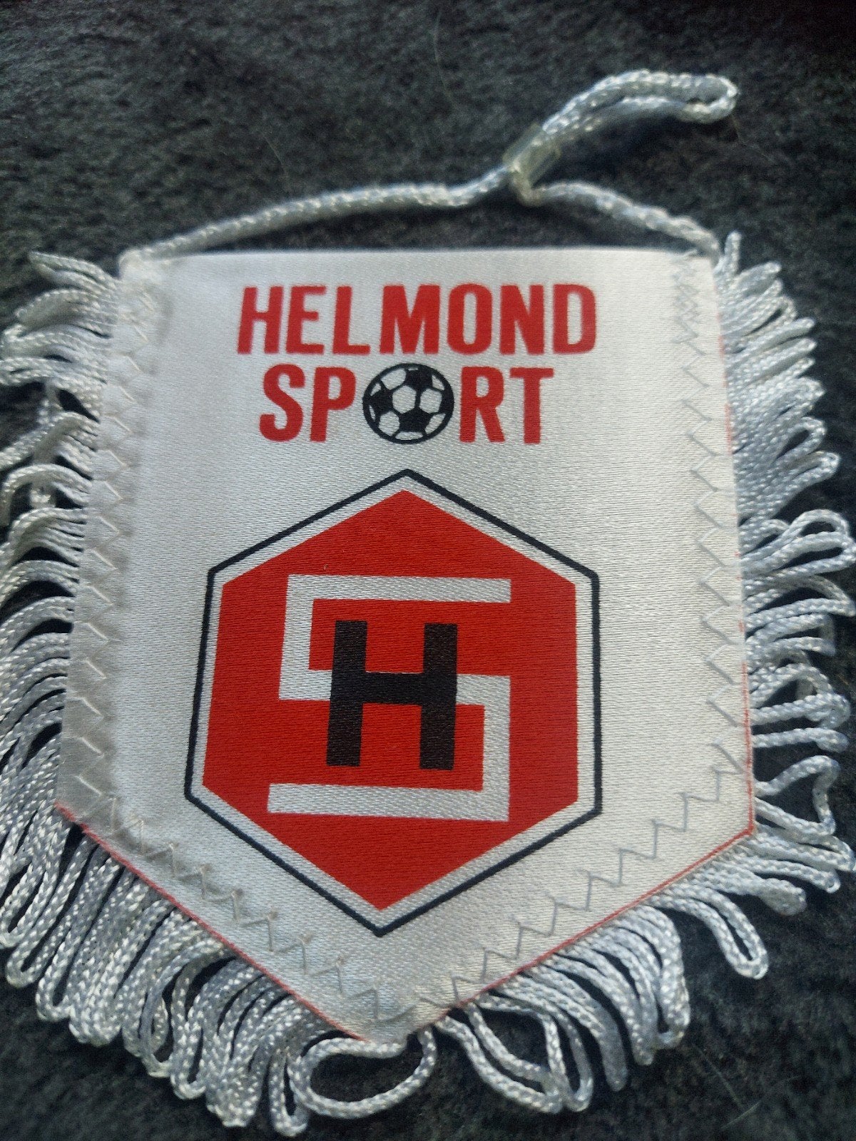 Helmond Sport Vaantje - Voetbalclub Fanartikel, Ophalen of Verzenden