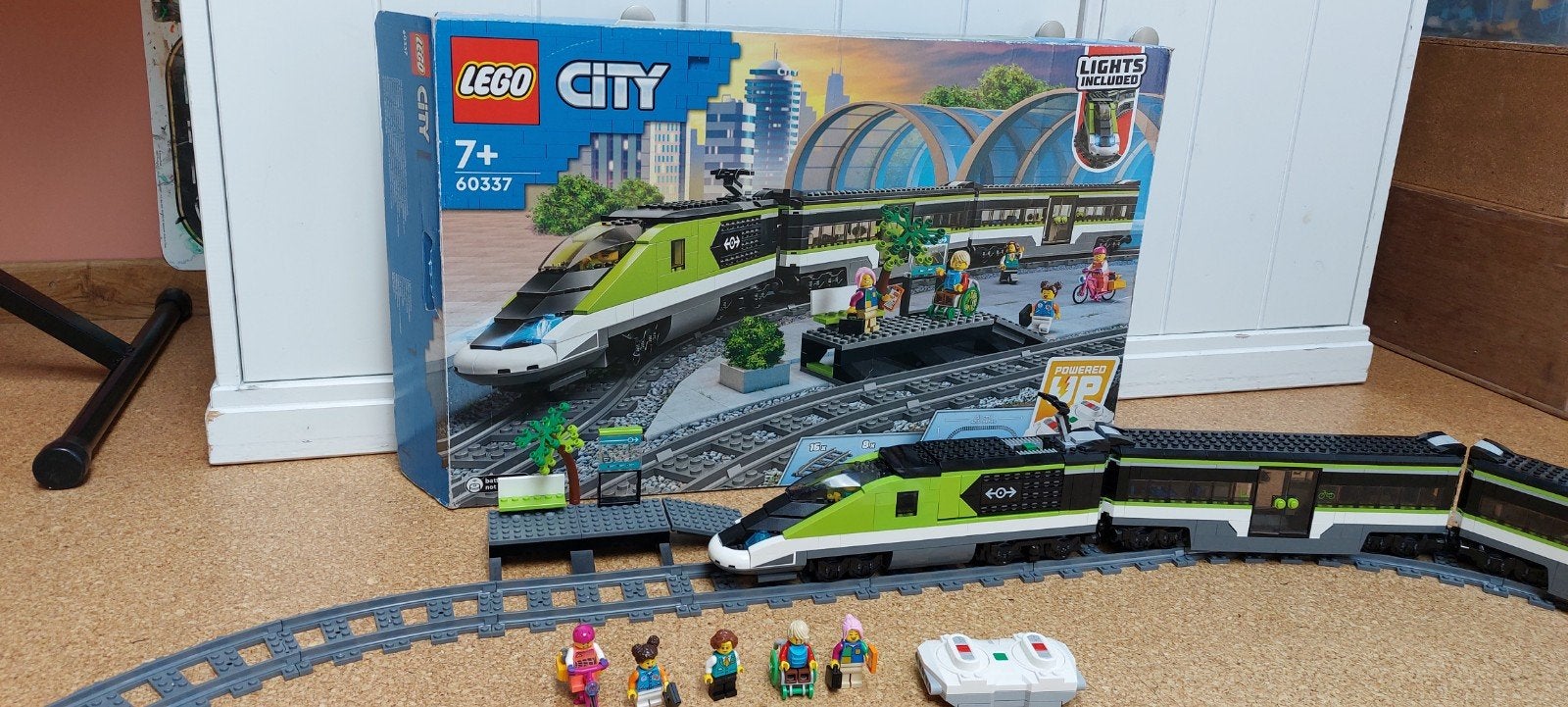 Lego 60337 trein. Compleet met doos, City, Lego, Ophalen of Verzenden, Zo goed als nieuw