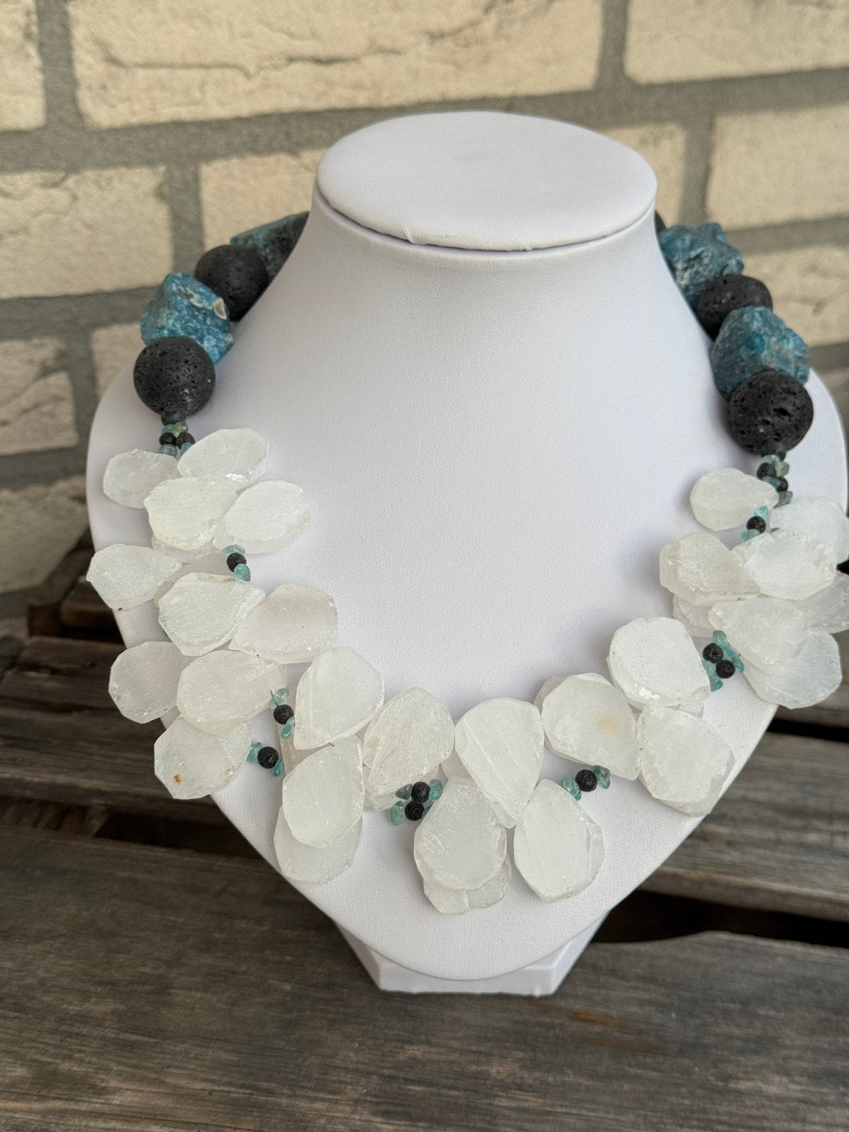 Apatiet , Lava , Kwarts ketting, Ophalen of Verzenden, Nieuw