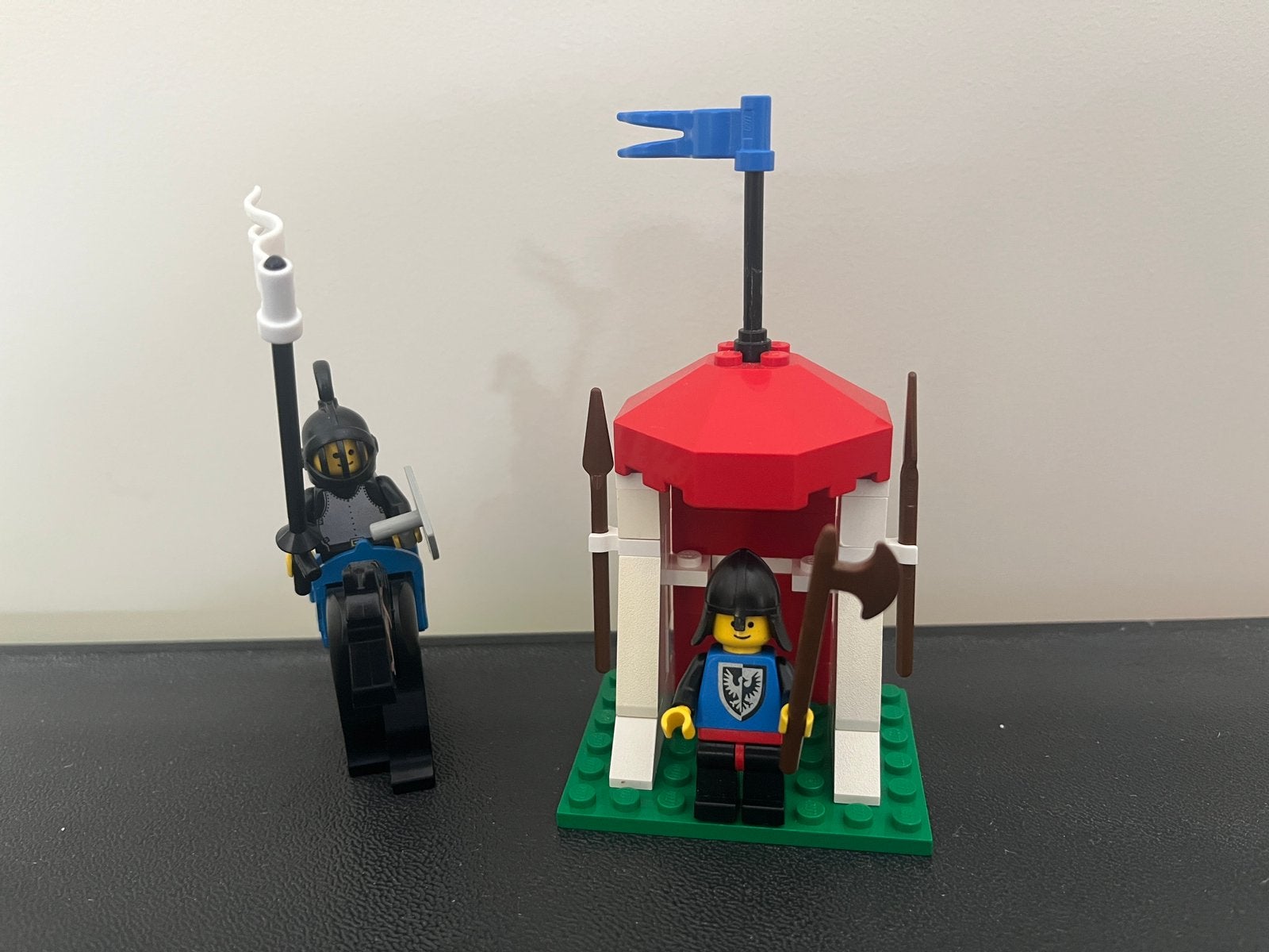 Lego Castle Guard - 6035, Ophalen of Verzenden, Gebruikt