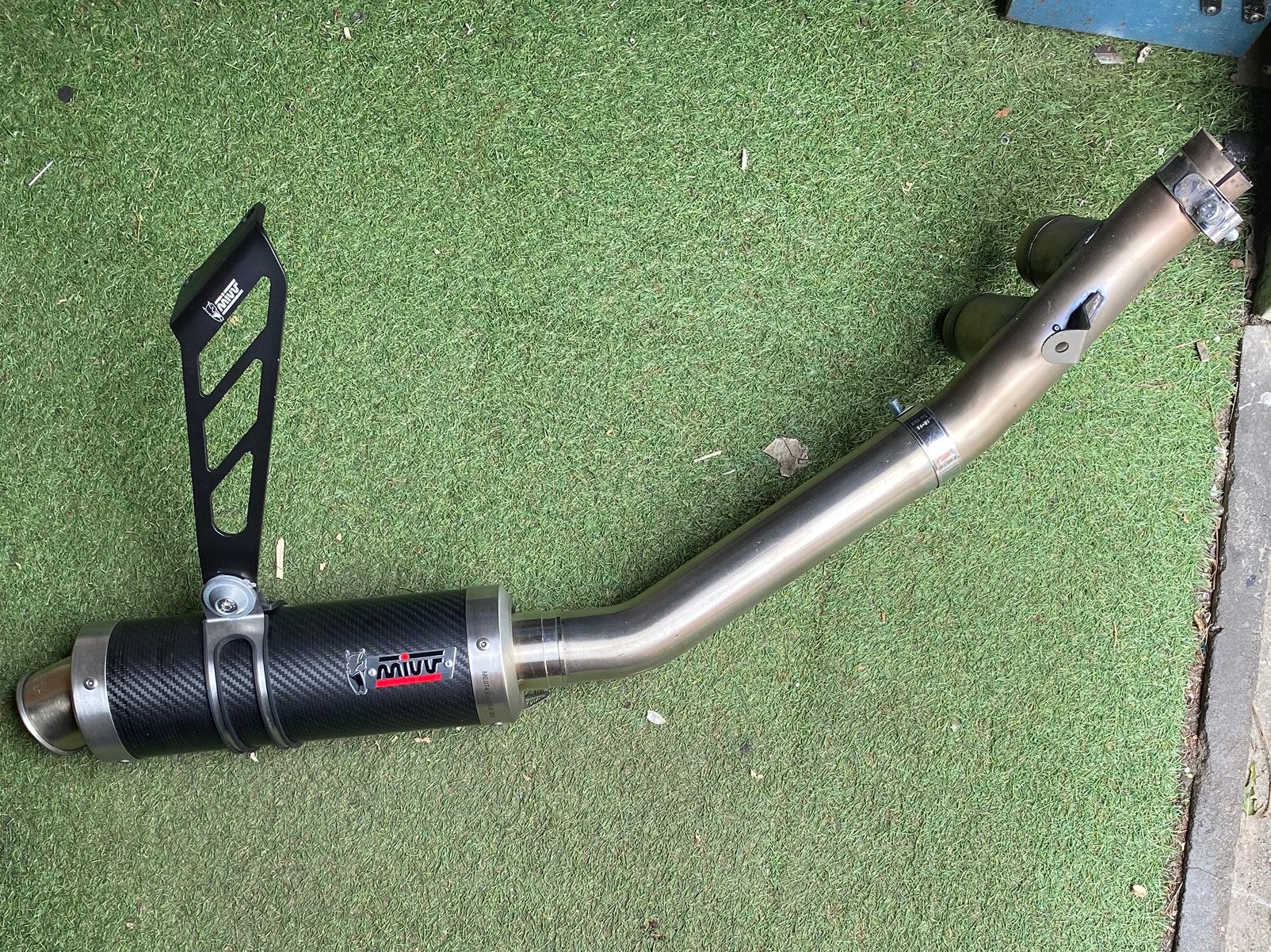 Te koop mivv uitlaat carbon suzuki gsxr 600/750, Motoren, Onderdelen | Suzuki, Ophalen of Verzenden