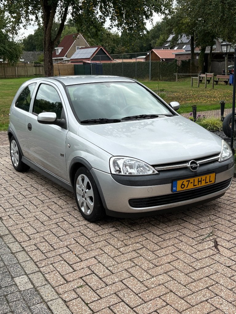 Opel Corsa 1.2 16V 3D 2003 met CarPlay, Auto's, Opel, Voorwielaandrijving, 450 kg, 74 pk, 31 €/maand