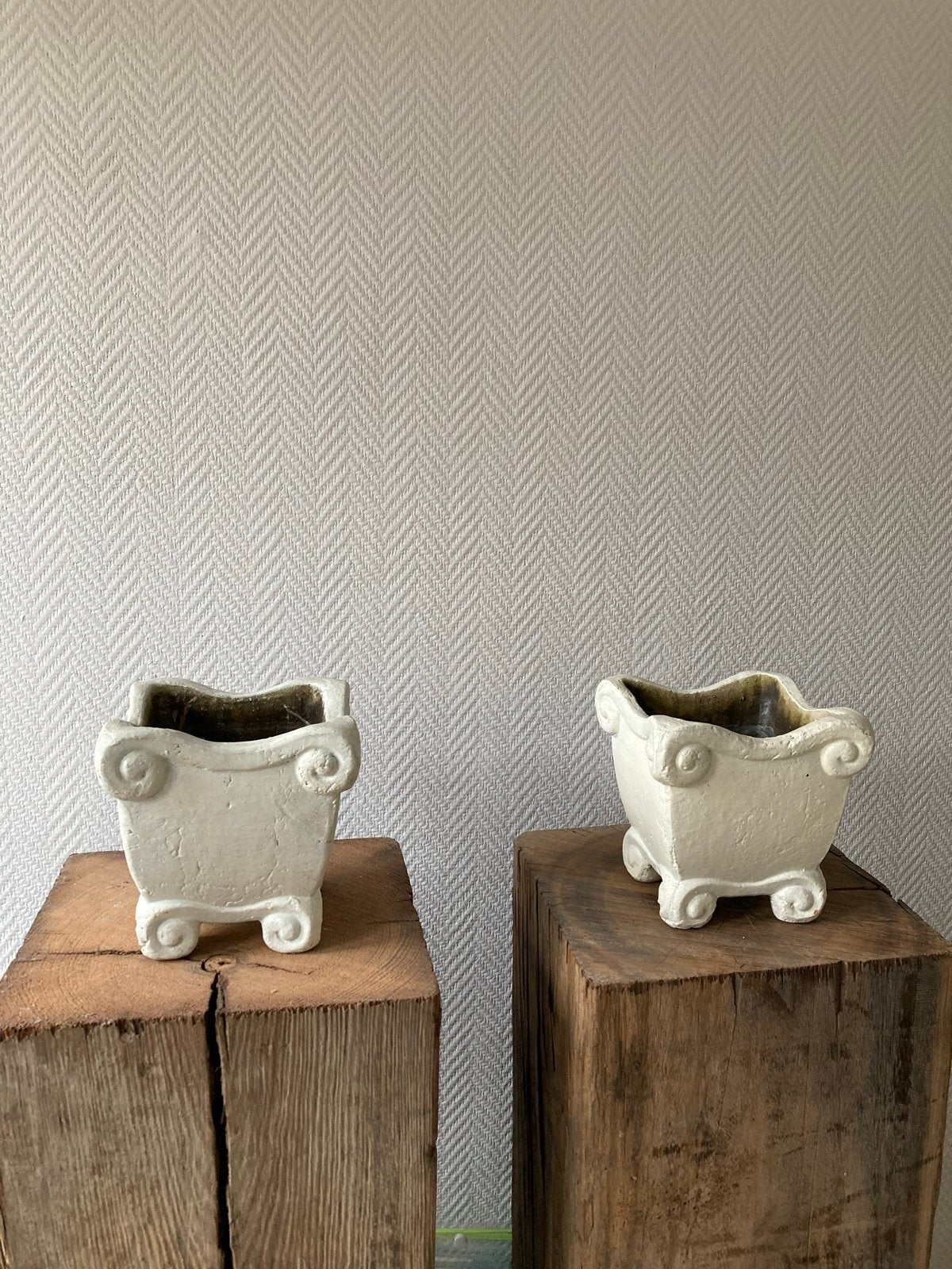 Set van 2 decoratieve bloempotten in antieke stijl, Ophalen