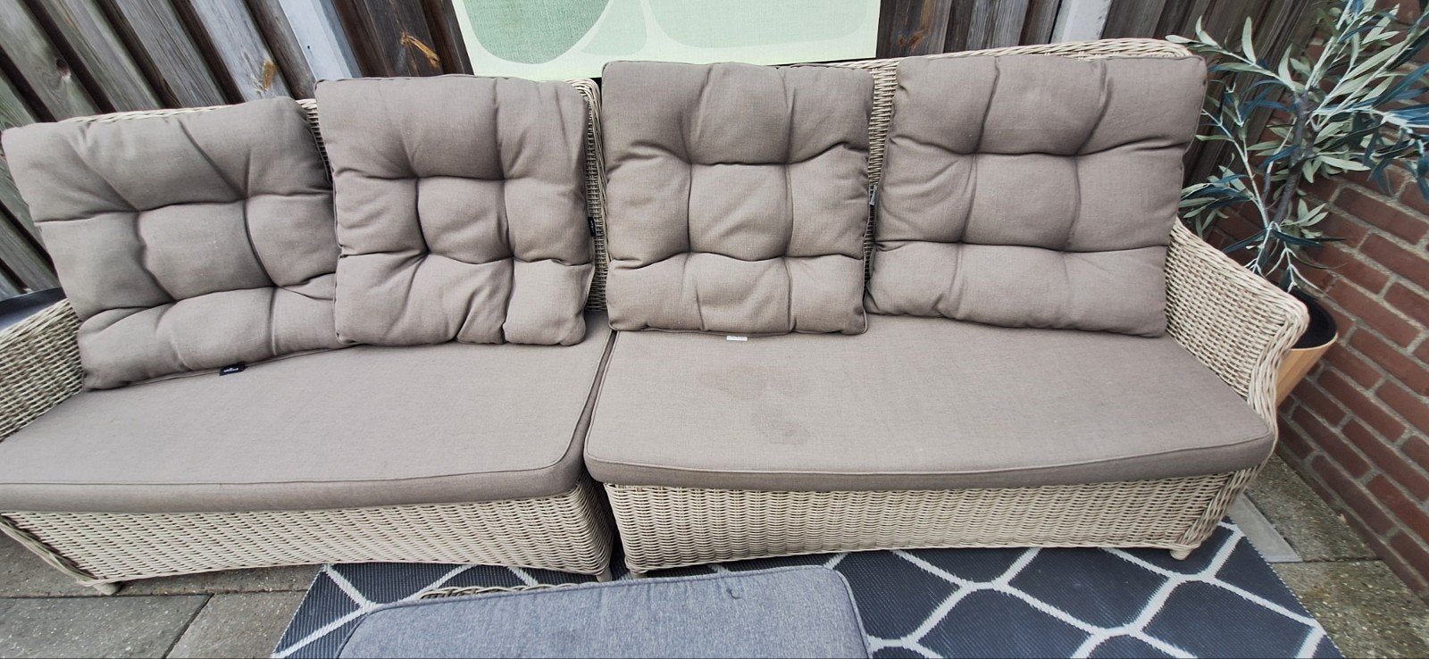 Loungeset met hocker, altijd binnen gestaan, Ophalen, 4 zitplaatsen, Gebruikt, Bank