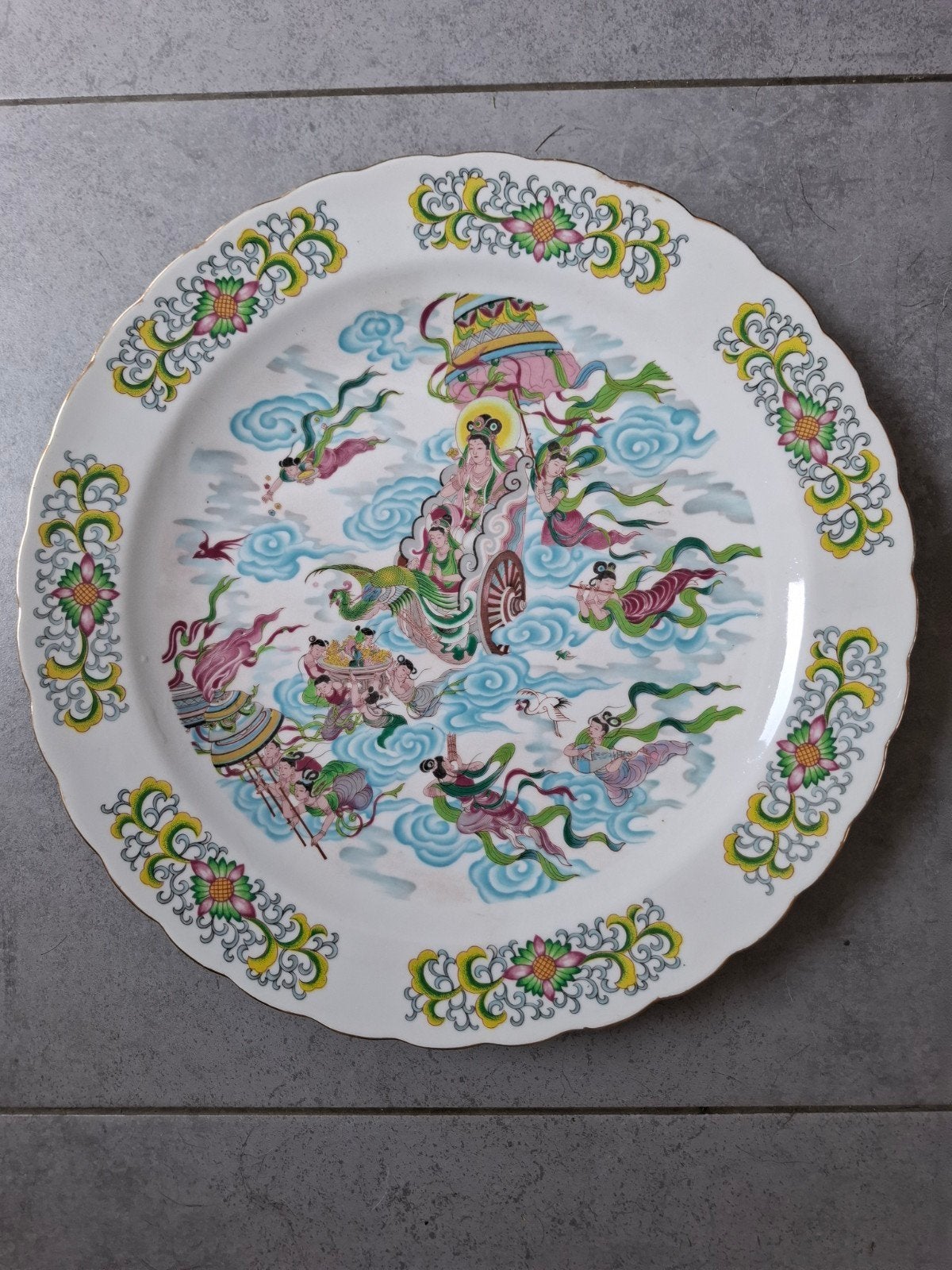 Vintage Kwan Yin bord in goede staat, 36 cm diameter, Antiek en Kunst, Ophalen