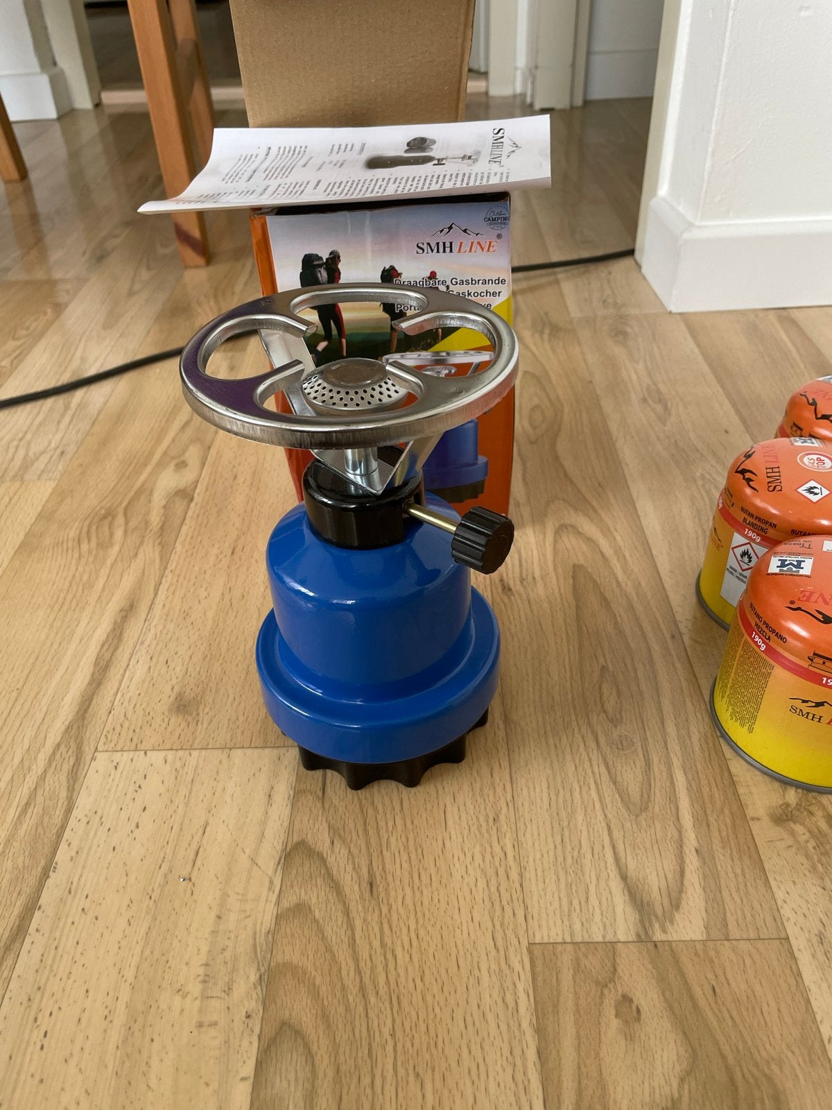 Draagbaar gasfornuis met 8 gasbussen - Ideaal voor camping, Ophalen, Nieuw