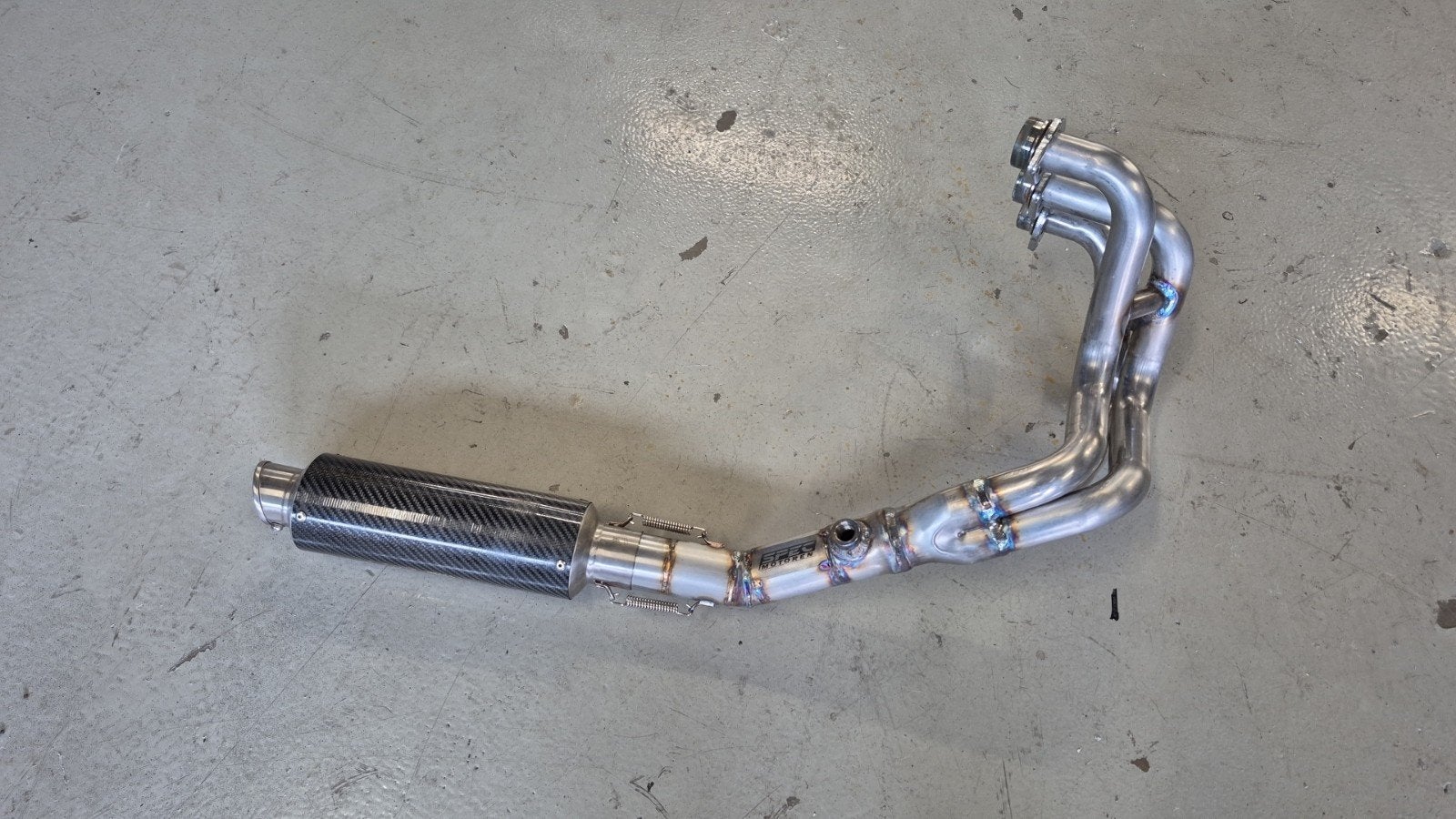 Spec uitlaat systeem compleet voor Yamaha mt09 en tracer 9, Motoren, Onderdelen | Yamaha, Ophalen of Verzenden, Nieuw