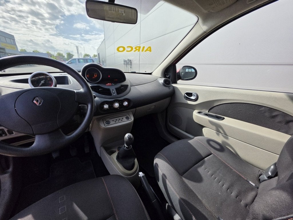 Renault Twingo 1.2 Authentique Airco APK 09-2027 ✅, Auto's, Twingo, Gebruikt, 31 €/maand, 4 cilinders