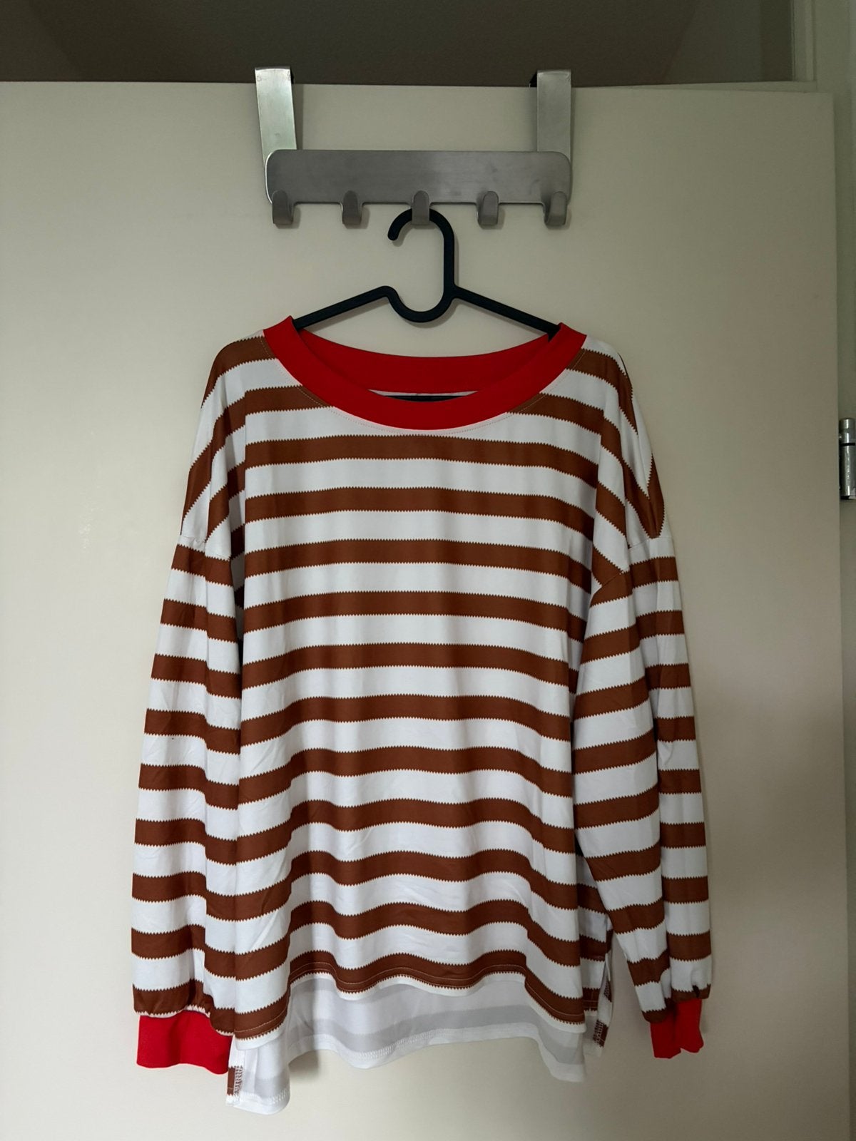 Nieuwe gestreepte top bruin, wit, rood maat L, Kleding | Dames, Meerkleurig, Maat 42/44 (L), Nieuw, Ophalen of Verzenden