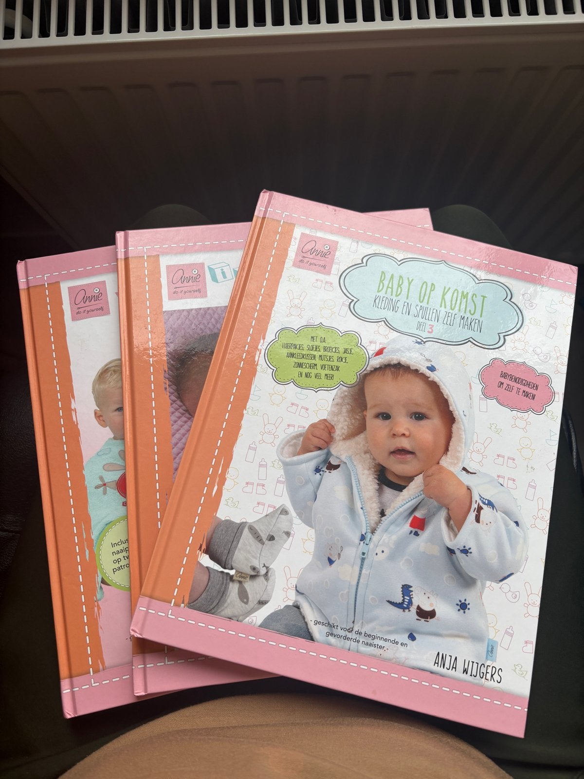Naaiboeken Babykleding: Van Baby tot Kleuter & Baby op Komst, Ophalen of Verzenden, Zo goed als nieuw, Zwangerschap en Bevalling