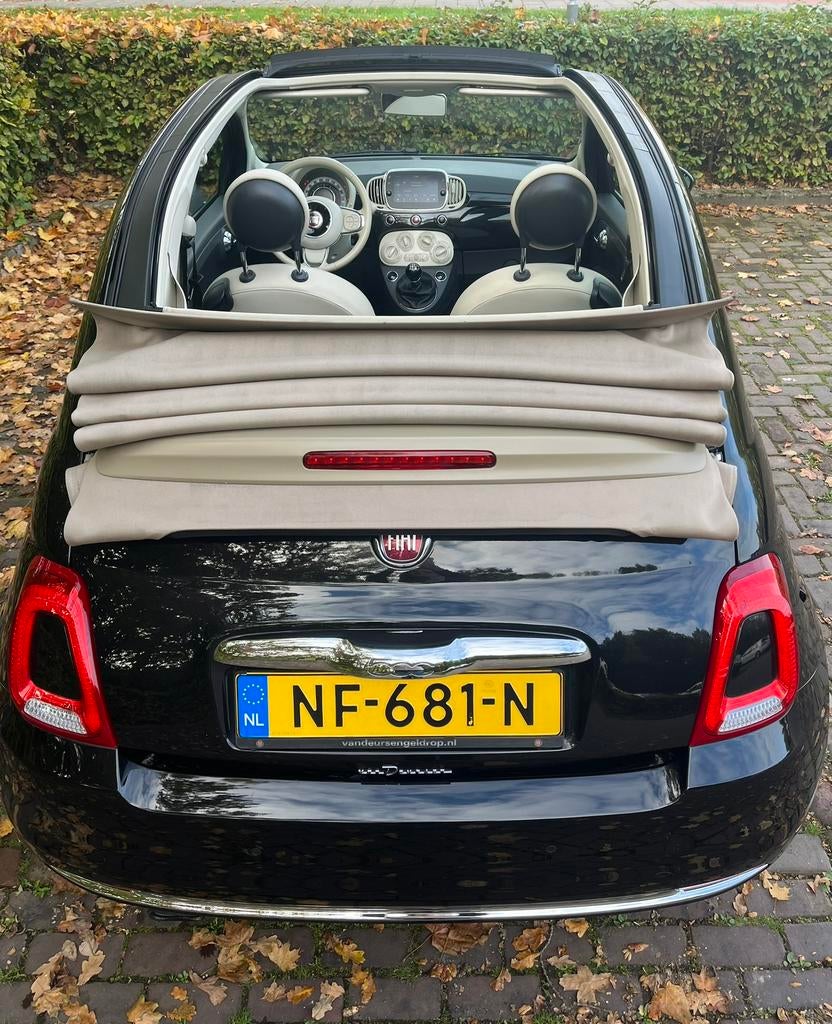 Fiat 500C / Cabrio 0.9 80pk Turbo Twinair 2016 Zwart, Auto's, Fiat, Stof, 31 €/maand, Cabriolet, Zwart