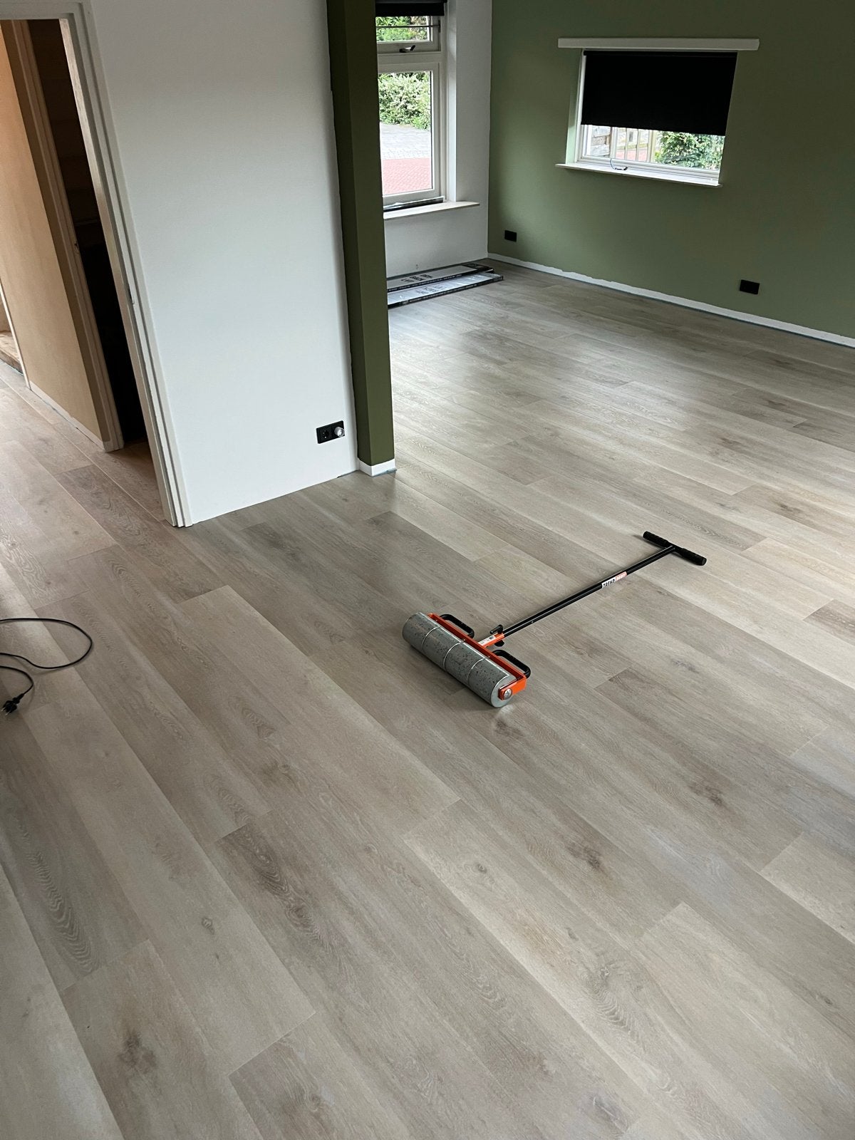 Egaliseren | PVC | Laminaat | Visgraat | Scherpe prijzen, Garantie, Vloeren gieten