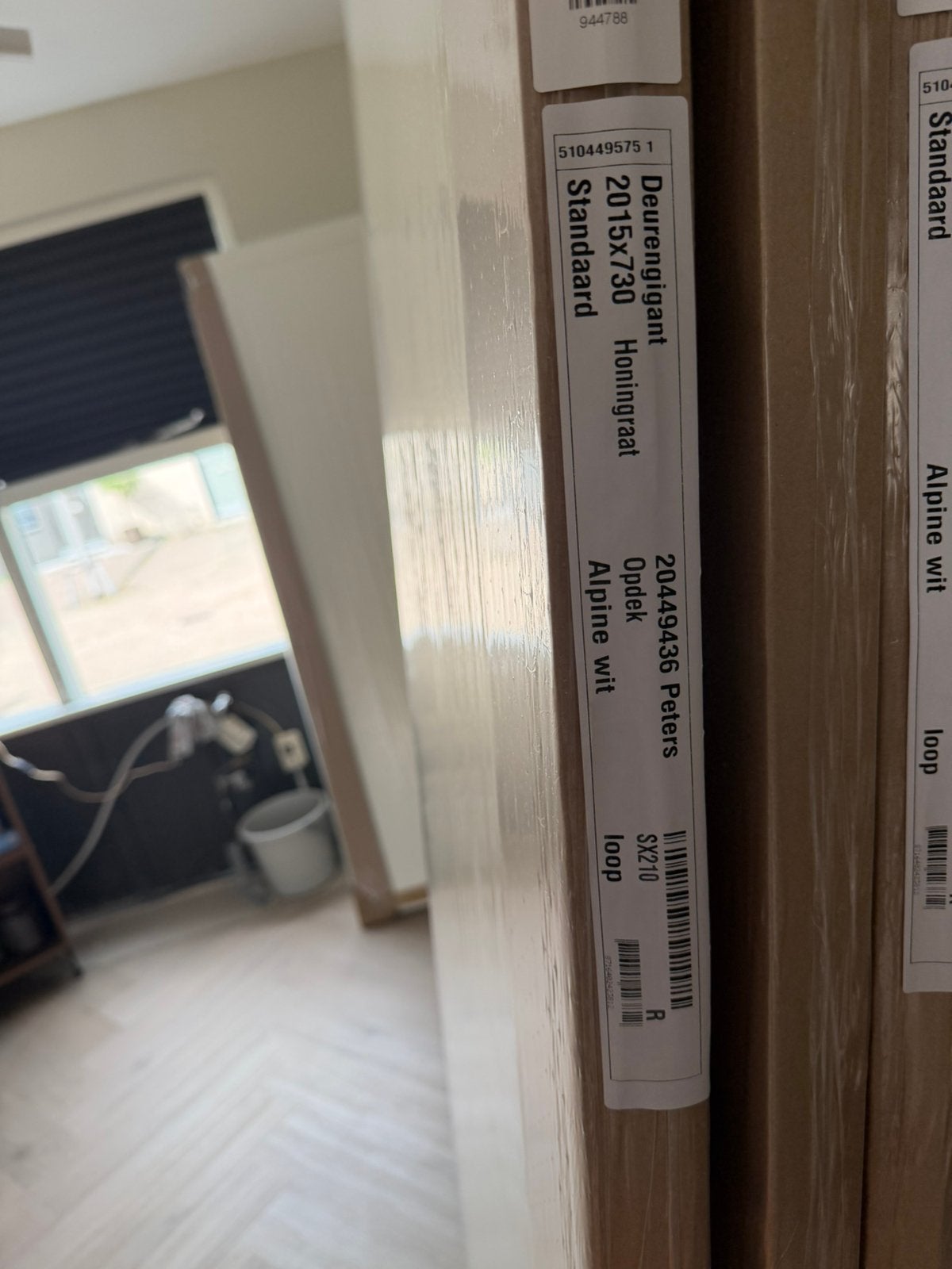 Svedex honinggraat binnendeuren. Alphine wit afgelakt., Ophalen, Zo goed als nieuw, Binnendeur, 200 tot 215 cm