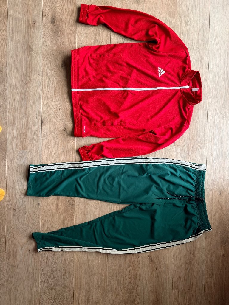 Carnavals pak / Adidas Jasje maat M, Carnaval, Zo goed als nieuw, Adidas, Kleding