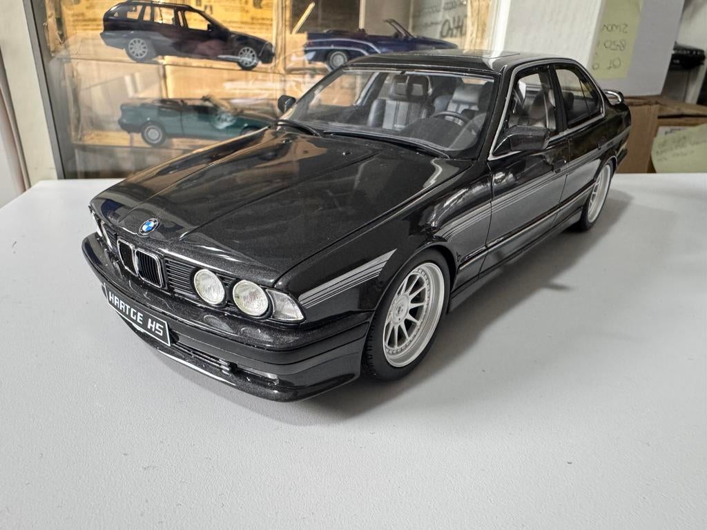 Ottomobile bmw e34 Hartge H5 v12 zwart 1:18 otto mobile, Hobby en Vrije tijd, Modelauto's | 1:18, Ophalen of Verzenden, Zo goed als nieuw
