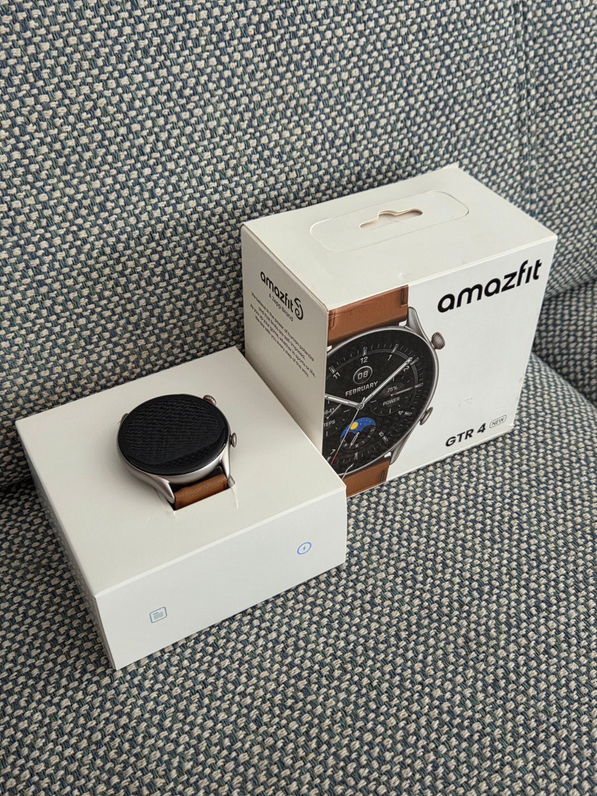 Amazfit GTR 4 New - Zo goed als nieuw, Ophalen of Verzenden, Zo goed als nieuw, Waterdicht, Hoogte