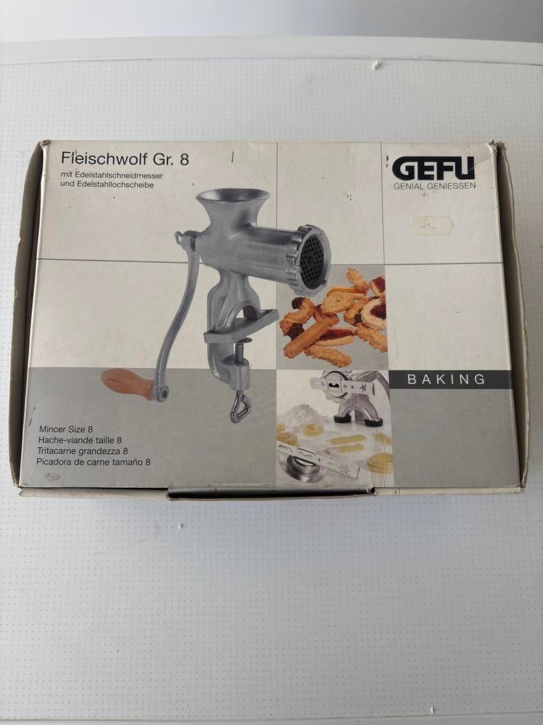 GEFU Vleesmolen Gr. 8 - Handmatige Keukenmachine, Ophalen of Verzenden, Zo goed als nieuw
