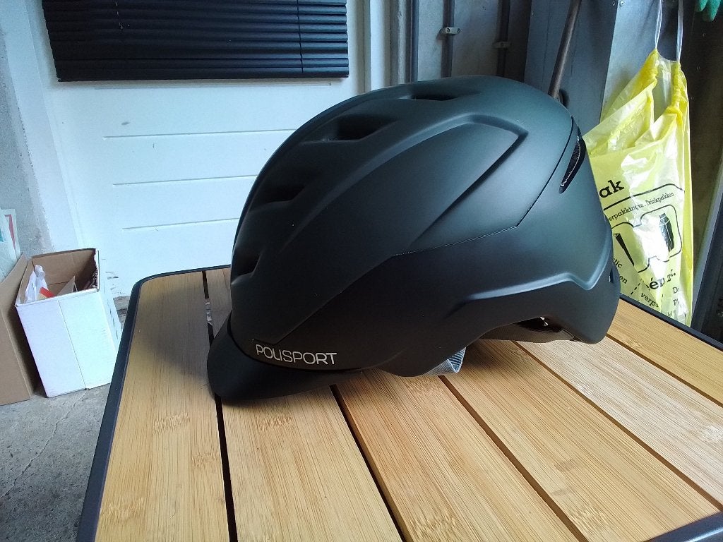 Fietshelm, Ophalen, M, Zo goed als nieuw, Polisport