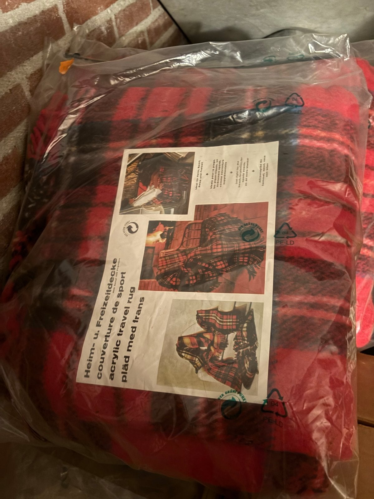 Mooie grote Schotse plaid - Nieuw in verpakking, Rood, Nieuw, Ophalen of Verzenden, Plaid