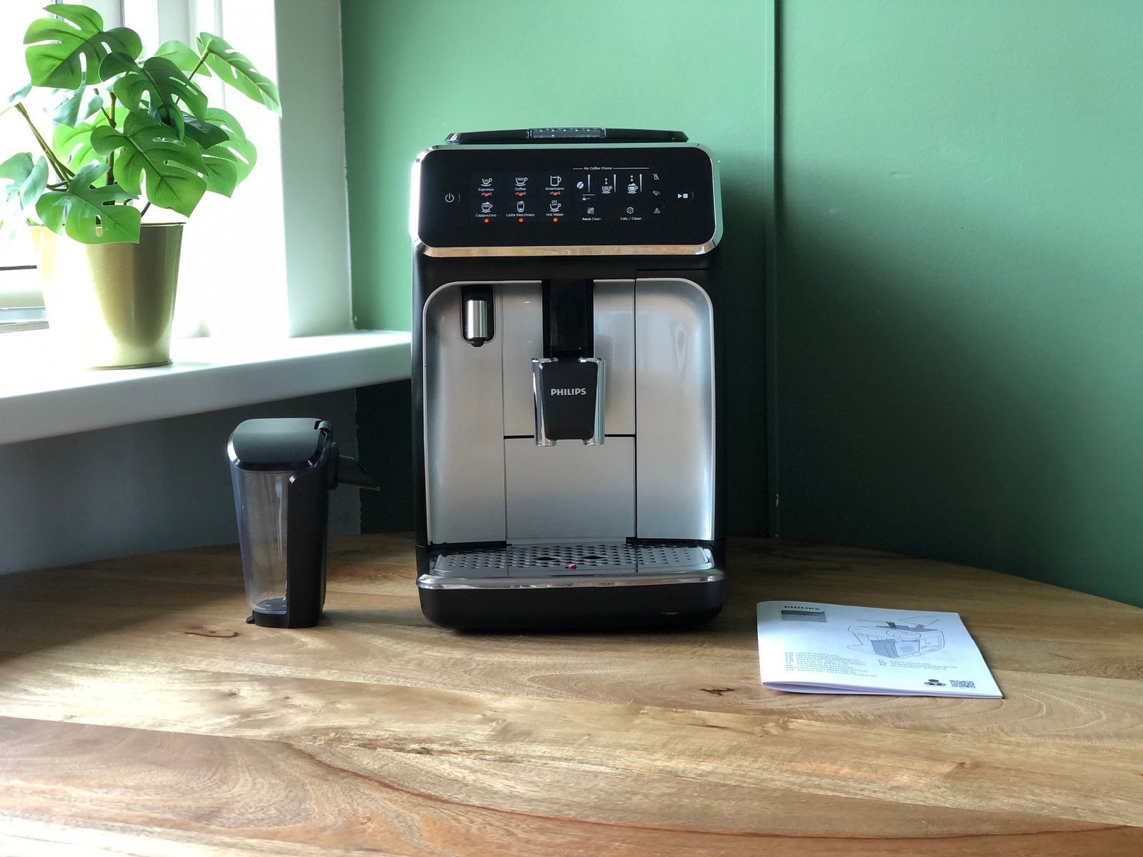 Nagekeken & Grondig Gereinigd - Philips LatteGo 3200 Series, Support@philips.com, Tussendiepen 4, 9206 AD Drachten, Nederland