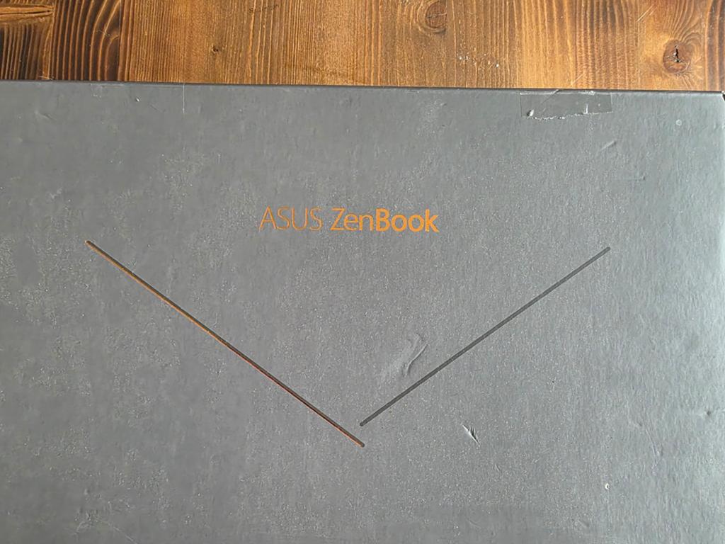 ASUS ZenBook UX434F - Zo goed als nieuw, Computers en Software, Windows Laptops, Zo goed als nieuw, 14 inch, SSD, 2 tot 3 Ghz