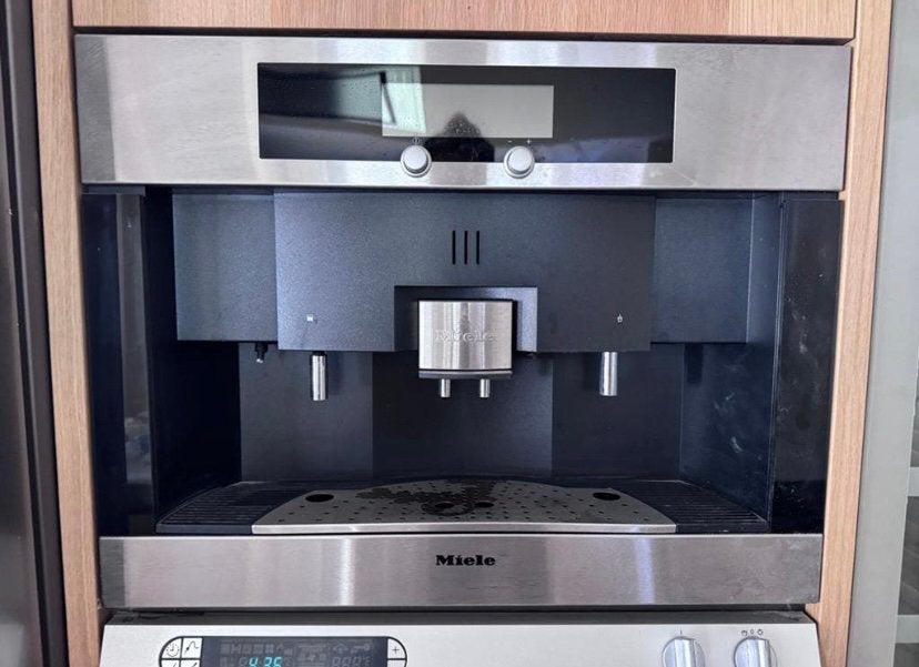 Miele inbouw defect, Witgoed en Apparatuur, Ophalen of Verzenden, Zo goed als nieuw, Koffiemachine