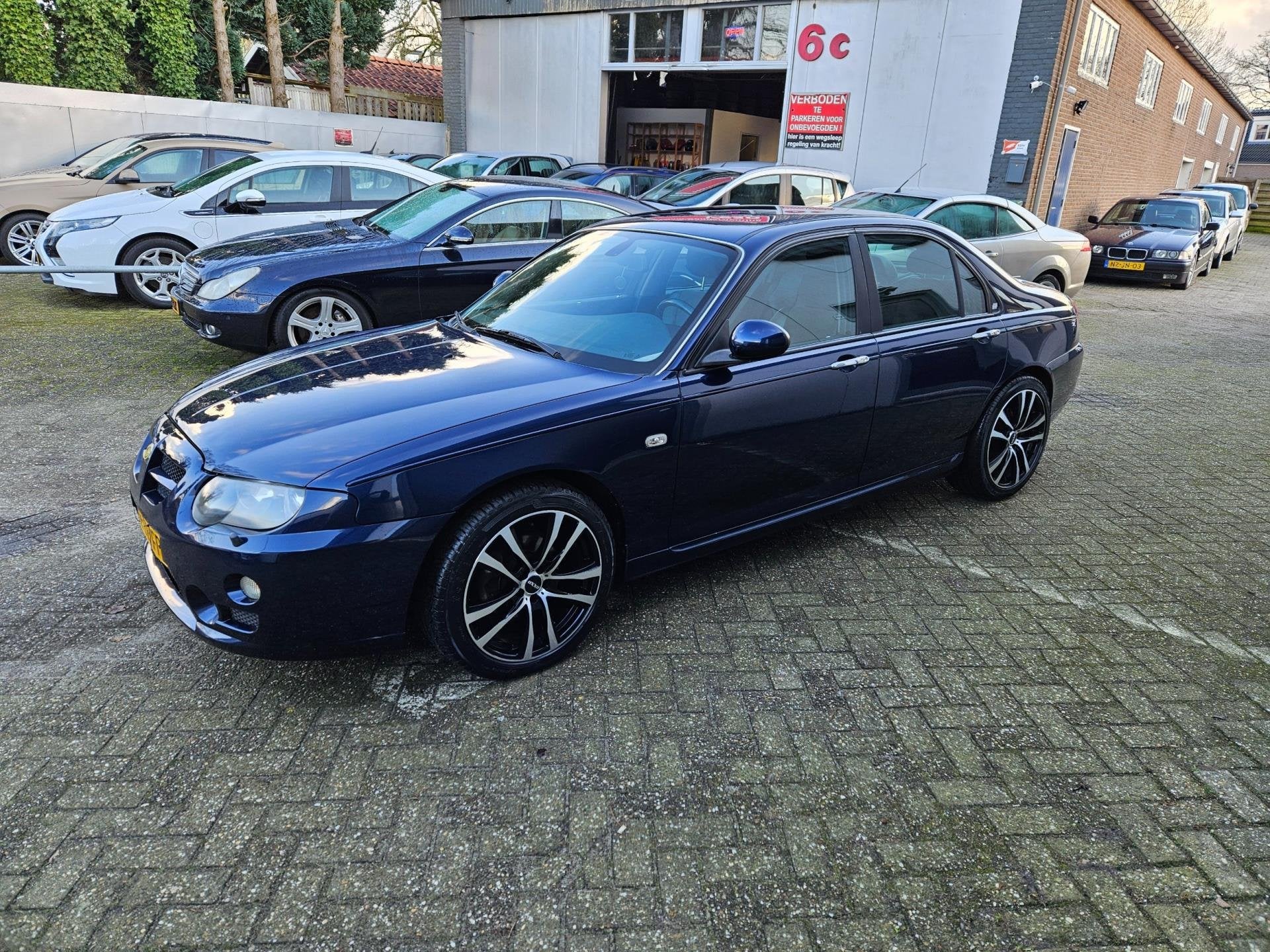 MG ZT 2.0 CDTi 135 / Leer / Clima / Navi / Cruise, Auto's, Voorwielaandrijving, Zwart, 4 cilinders, Blauw