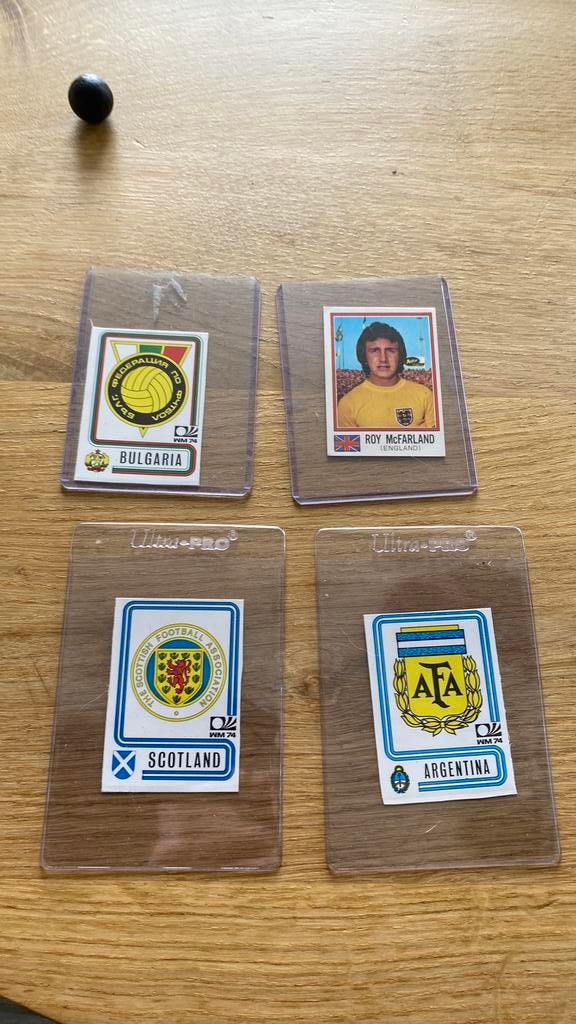 4 x panini wk 74, Verzamelen, Ophalen of Verzenden, Zo goed als nieuw, Buitenlandse clubs, Poster, Plaatje of Sticker