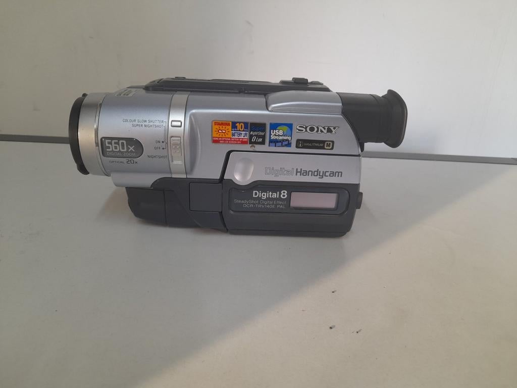 Sony Handycam Digital8 camera DCR-TRV140E PAL, Audio, Tv en Foto, Videocamera's Digitaal, Gebruikt, 20x of meer, Overige soorten