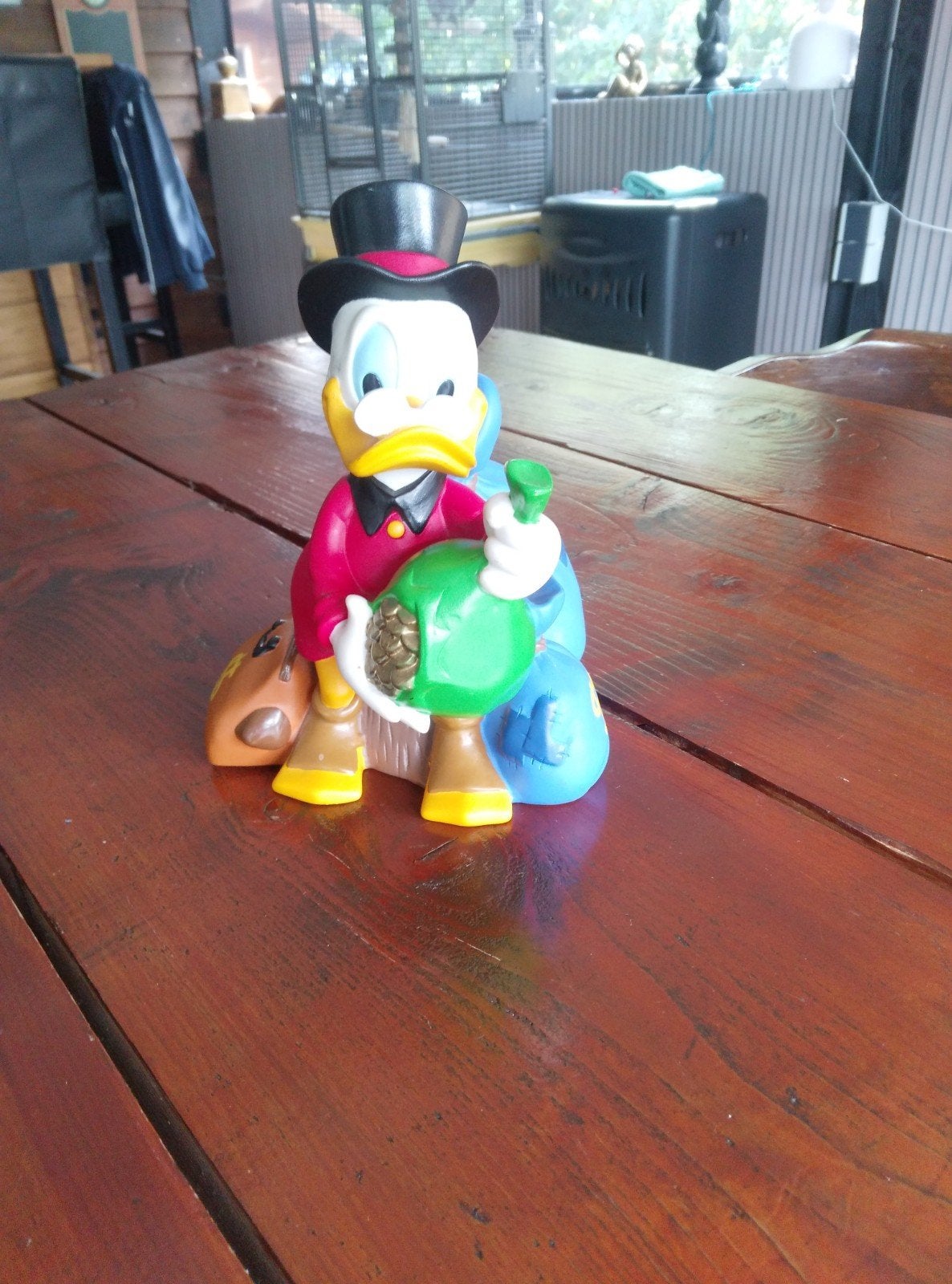 Vintage spaarpot van disney, Verzamelen, Disney, Ophalen of Verzenden, Donald Duck, Zo goed als nieuw, Beeldje of Figuurtje