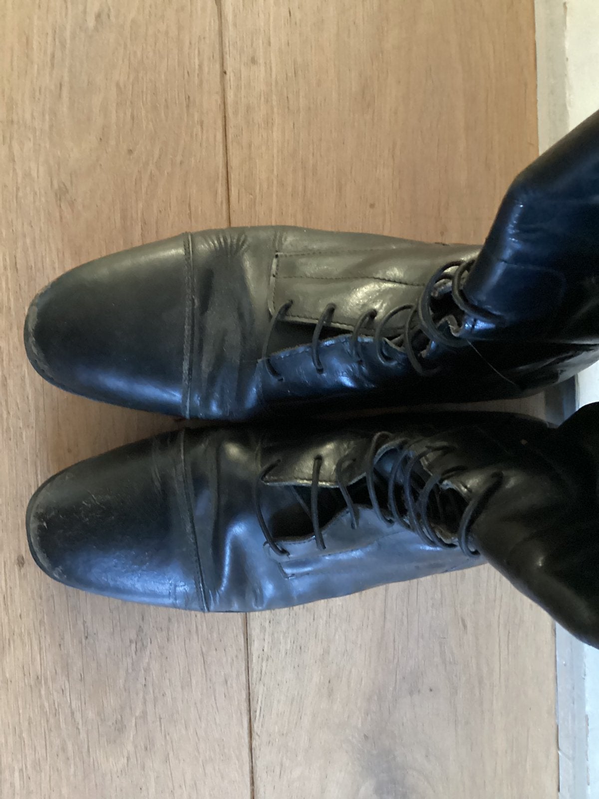 Gratis: Paardrijlaarzen QHP maat 39N , 1 kapotte rits, Gebruikt, Ritssluiting, Dressuur, Ophalen of Verzenden