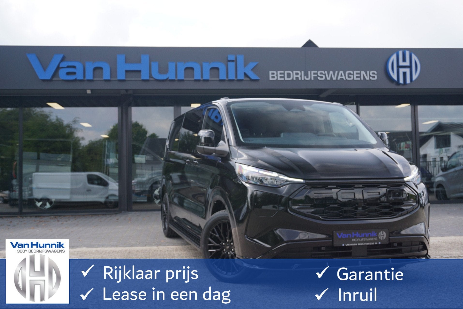 Ford Transit Custom 320L 2.5 PHEV 233PK Dubbel Cabine JWR BL, Auto's, Bestelauto's, Gebruikt, 4 cilinders, Zwart, 14 km/l