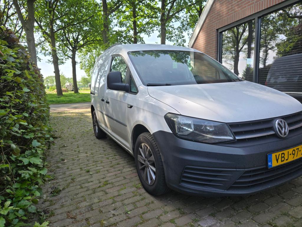 Volkswagen Caddy 2.0 TDI met BMT L1h1 75pk 2019 Wit, Auto's, 74 pk, 4 cilinders, Volkswagen, Leder en Stof