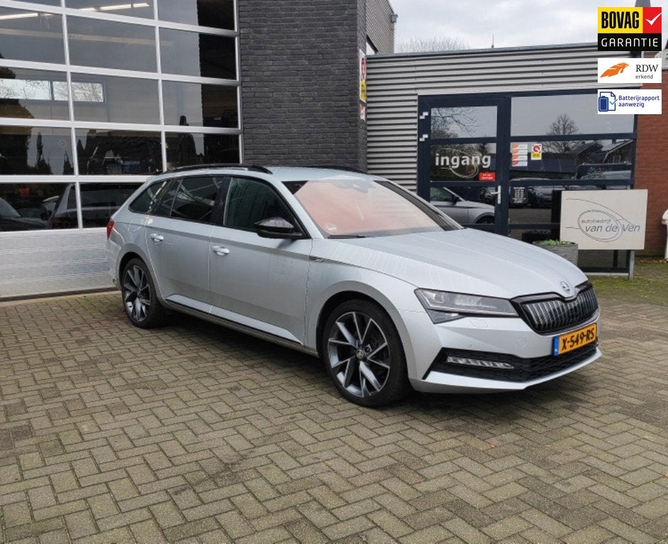 Skoda Superb Combi 1.4 TSI iV Sportline Business | Parkeerse, Auto's, 12 maanden, Gebruikt, Euro 6, Alcantara