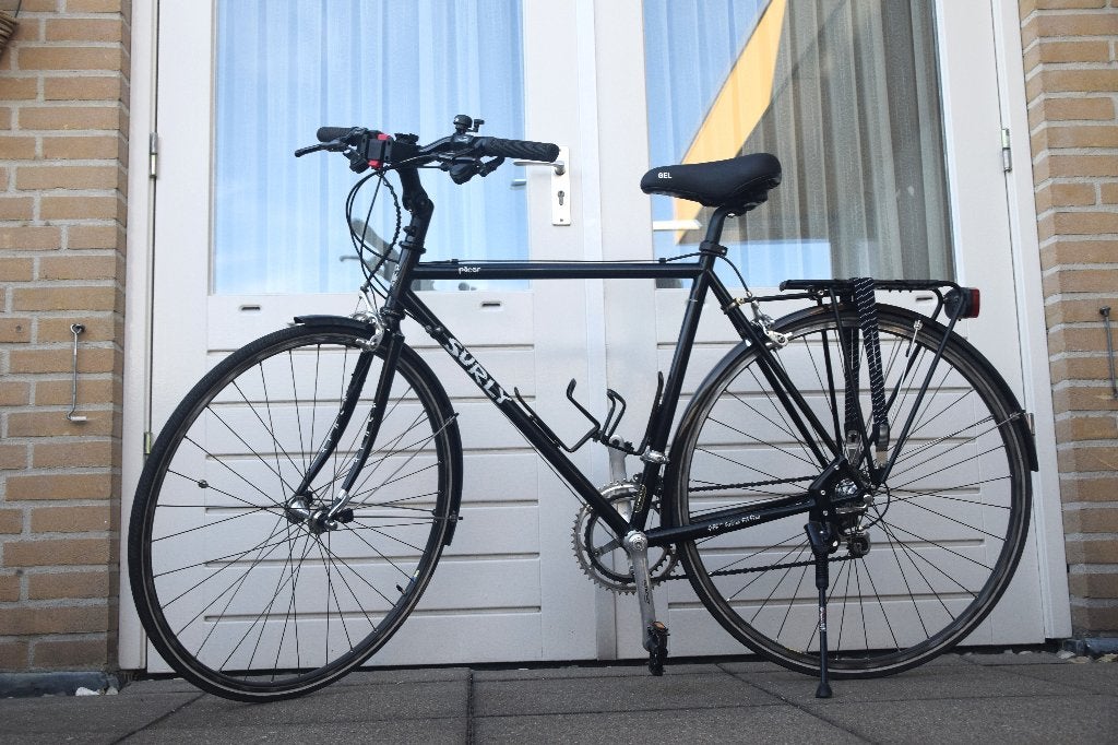 Sportieve Surly tourfiets, 28 inch, Velgrem, Zo goed als nieuw, 15 tot 20 versnellingen