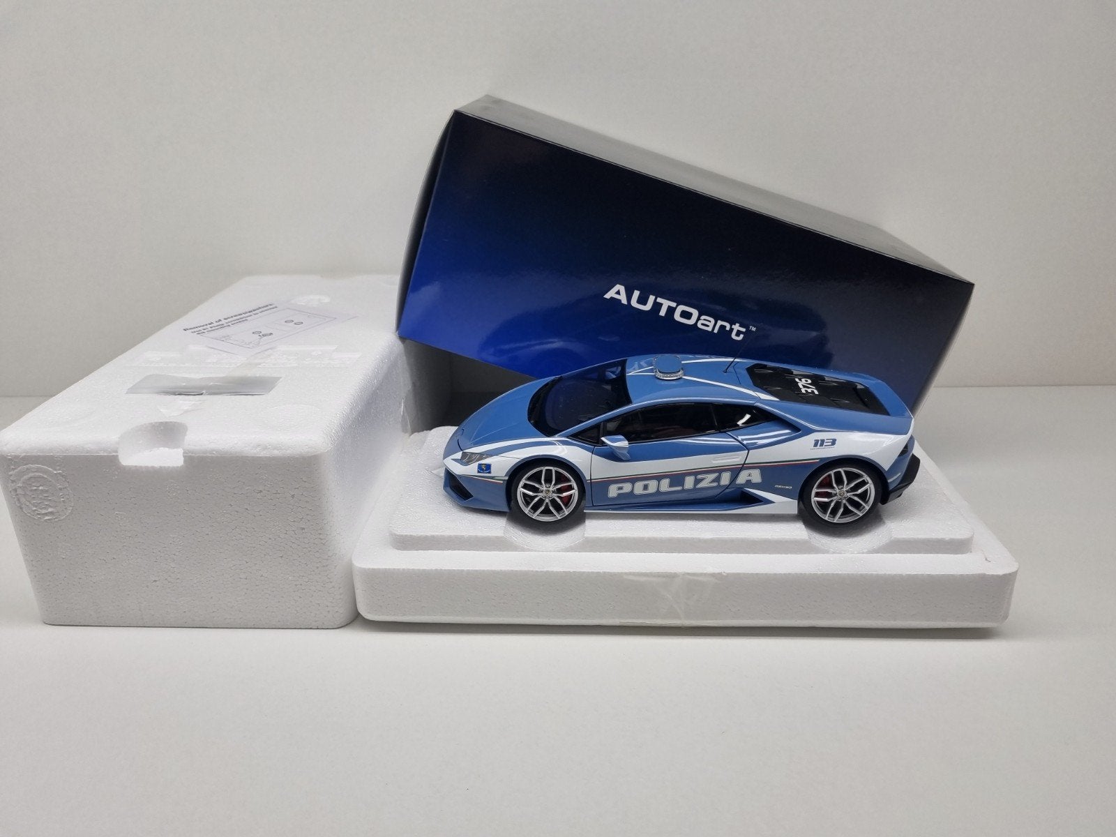 Autoart
Lamborghini Huracán LP 610-4, Hobby en Vrije tijd, Ophalen of Verzenden, Nieuw, Auto, Autoart