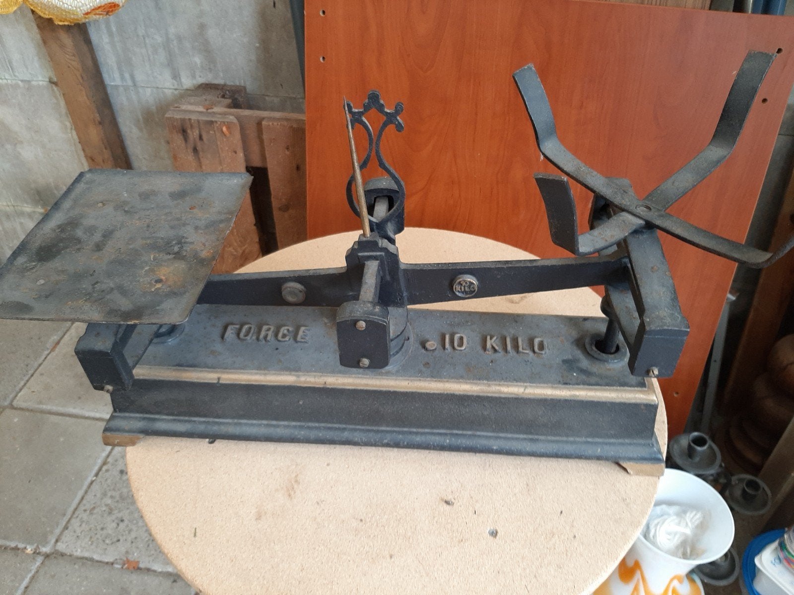 Antieke weegschaal - 10 Kilo - Decoratief item, Ophalen of Verzenden, Gebruikt, Overige typen, Minder dan 50 kg