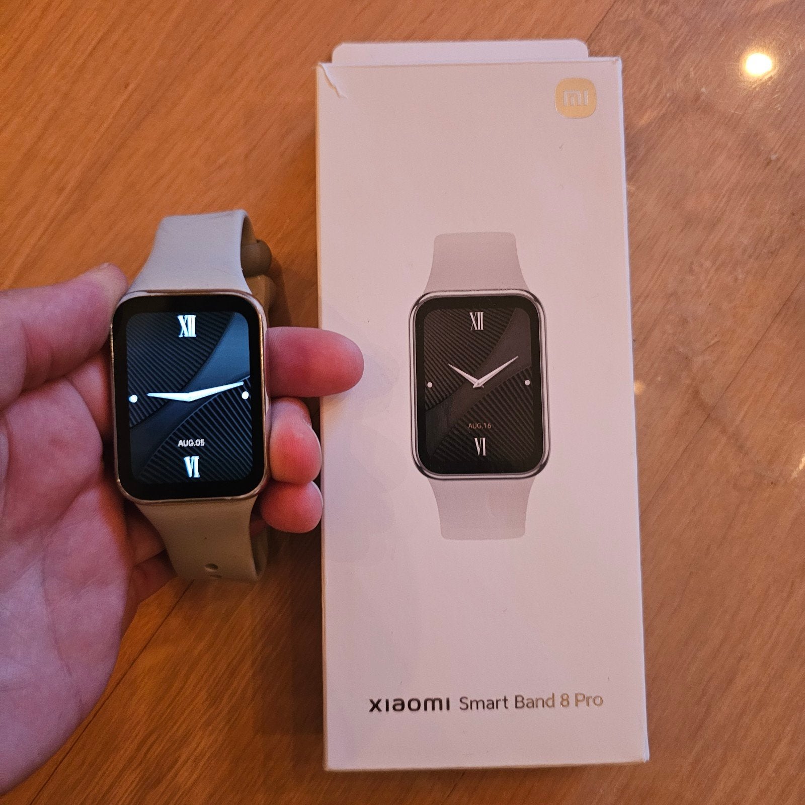 Xiaomi Smart Band 8 Pro, Xiaomi, Ophalen of Verzenden, Zo goed als nieuw, Grijs