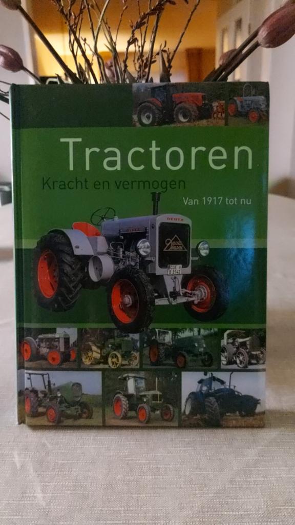 Tractoren: Kracht en Vermogen - Van 1917 tot nu, Ophalen of Verzenden, Zo goed als nieuw, Algemeen, Onbekend