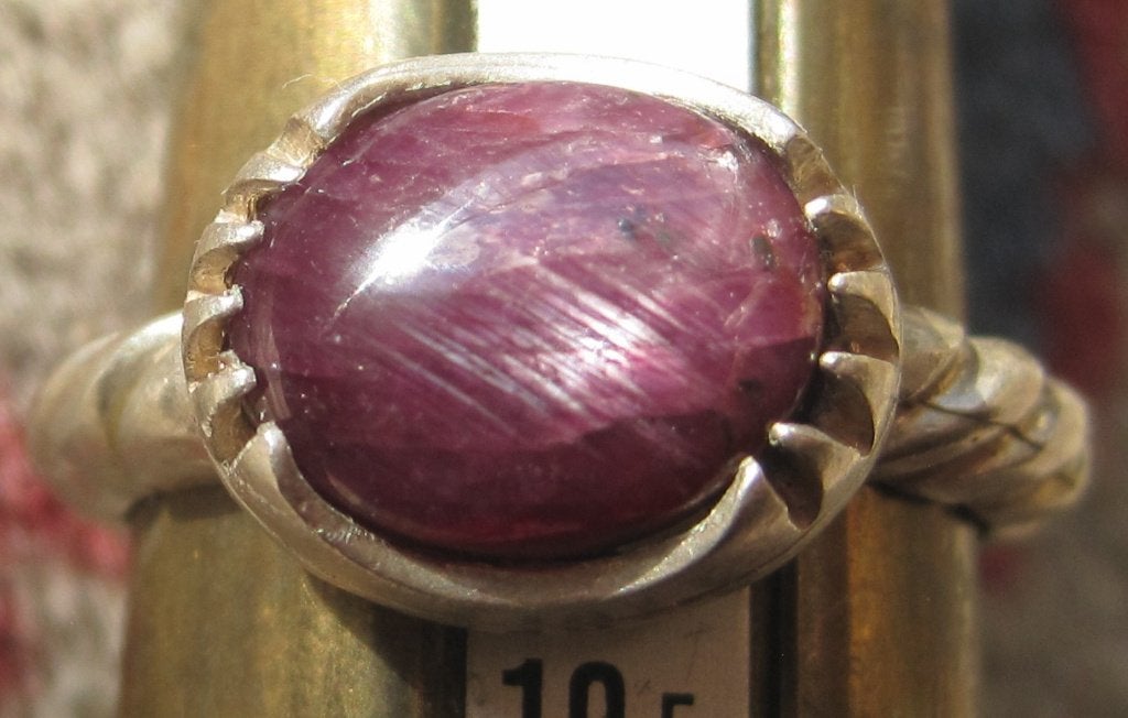 Robijn 10 krt %100 natuurlijk zilver 950 mooie ring, Ophalen, 18 tot 19, Zo goed als nieuw, Dame of Heer