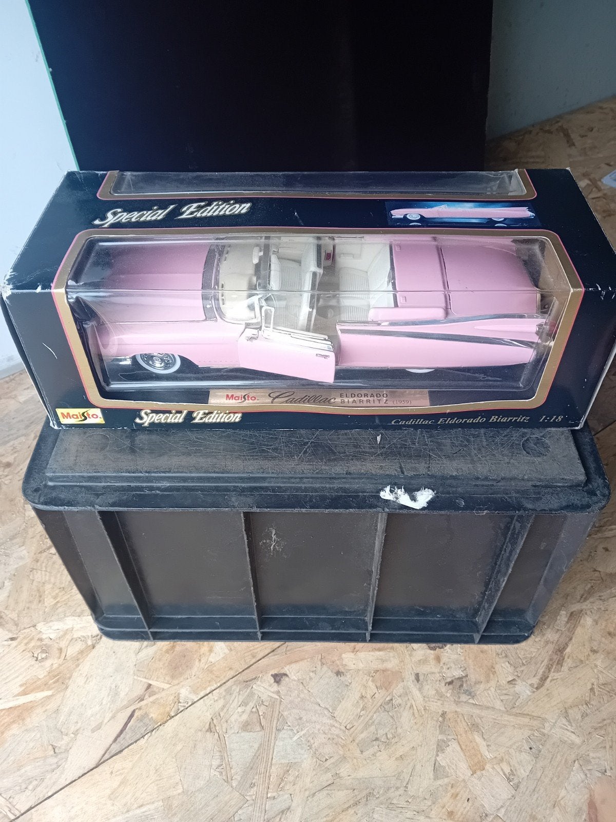 Maisto Special Edition Cadillac Eldorado Biarritz (1959), Ophalen of Verzenden