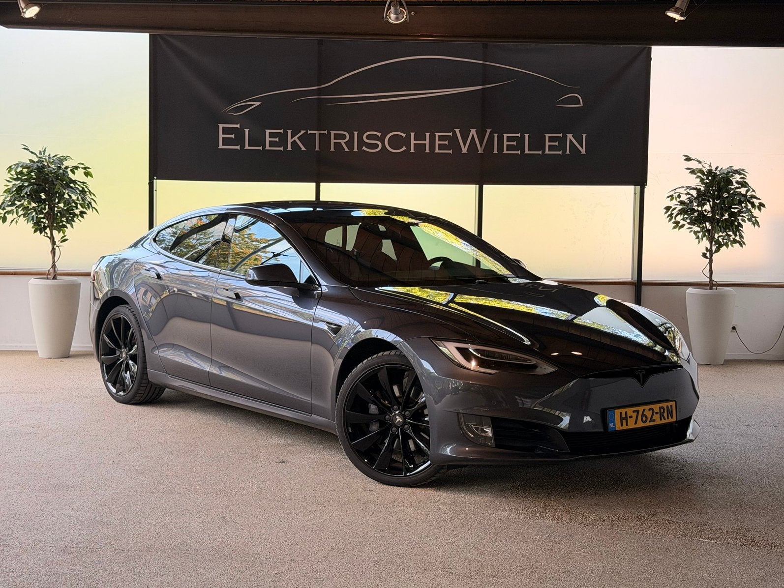 Tesla Model S 2018 100D / INTEL CSS TREKHAAK PANO / 87% SoH, Auto's, Tesla, Bedrijf, Te koop, Model S, 360° camera, 4x4, ABS, Achteruitrijcamera